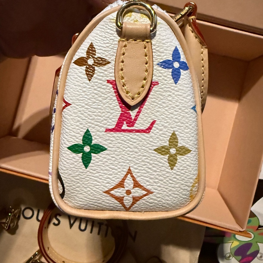 Louis Vuitton X Takashi Murakami NANO SPEEDY** Investement Piece - Picture 8 of 13